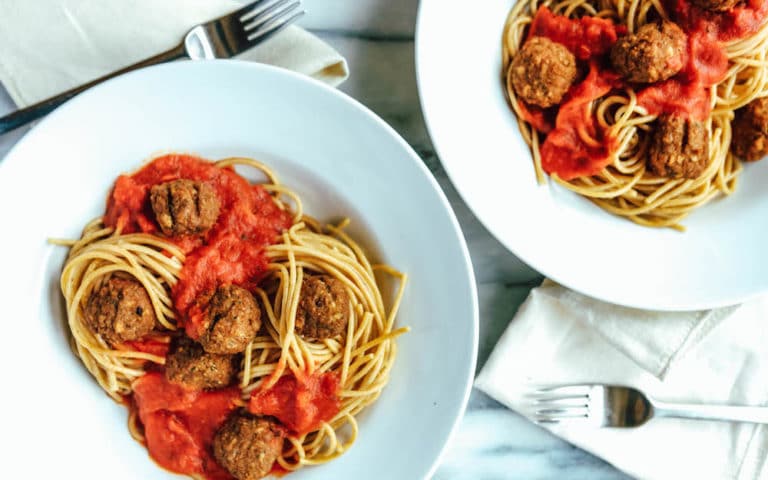 Spaghetti with ‘Meat’balls & Side Salad