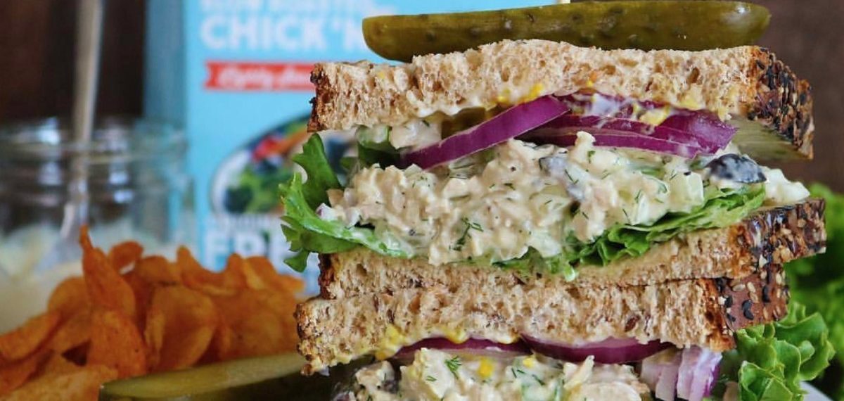 9 Must-Try Vegan Chicken Brands We Can’t Get Enough Of