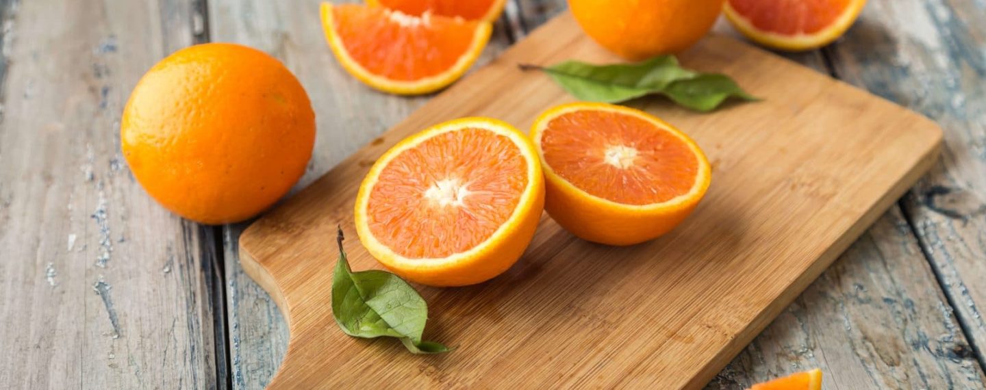 8 Healthy and Delicious Vegan Foods Loaded With Vitamin C