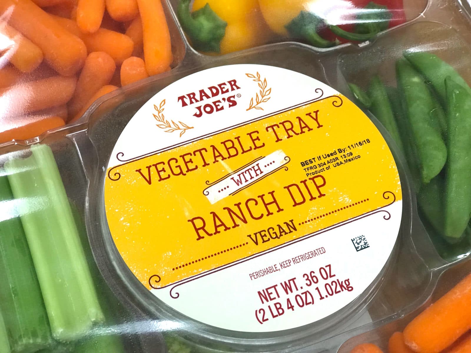 trader-joe-s-debuts-veggie-tray-with-vegan-ranch-dip-chooseveg