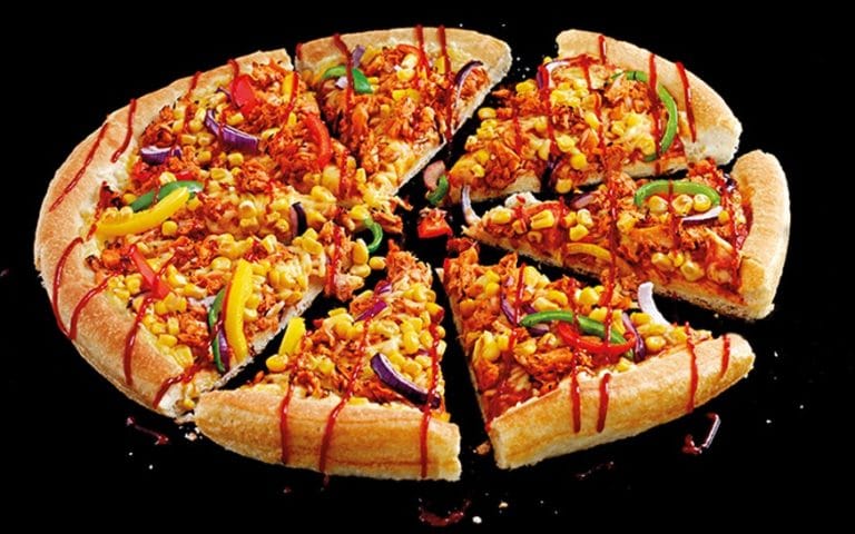 Pizza Hut Sold Over 9K Vegan Pizzas in Two Weeks