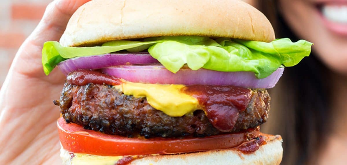 Vegan Beyond Burger Heads to Canadian Grocers This May