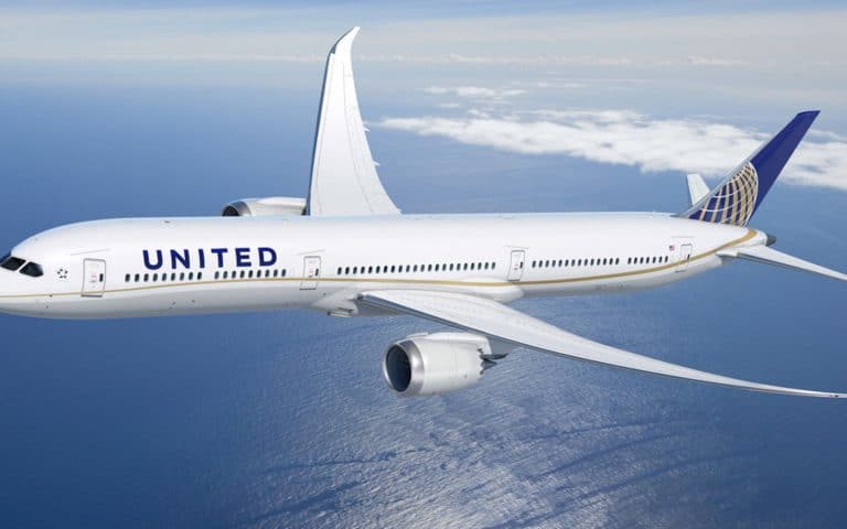 United Airlines “Focusing Heavily” on Adding More Vegan Options