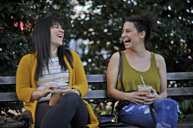 10 GIFs que muestran cómo luciría Broad City si fuera vegana