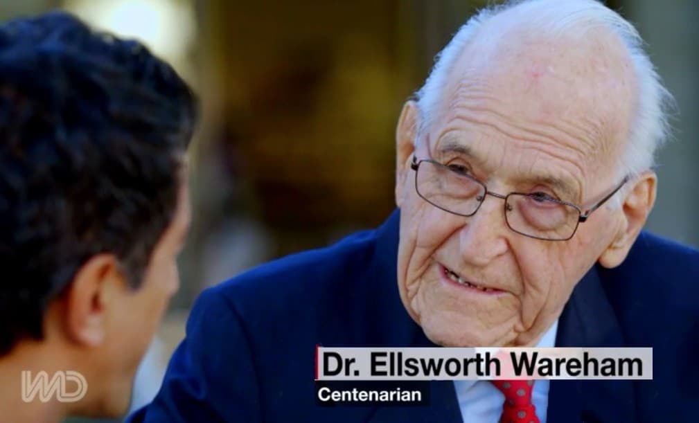 Con 100 años de edad, excirujano de corazón atribuye su longevidad al