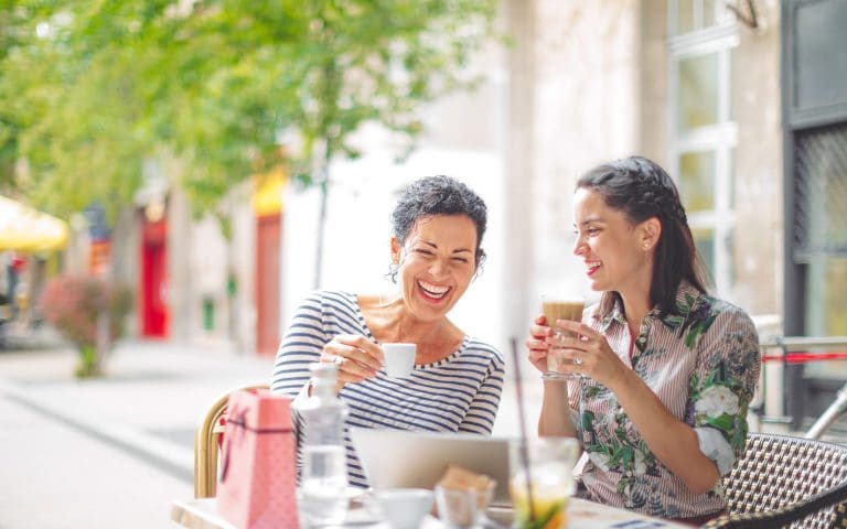 Consiente a tu mamá con estos deliciosos y económicos desayunos