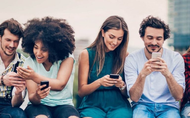 13 aplicaciones gratuitas para tu teléfono que te ayudarán a triunfar en el veganismo