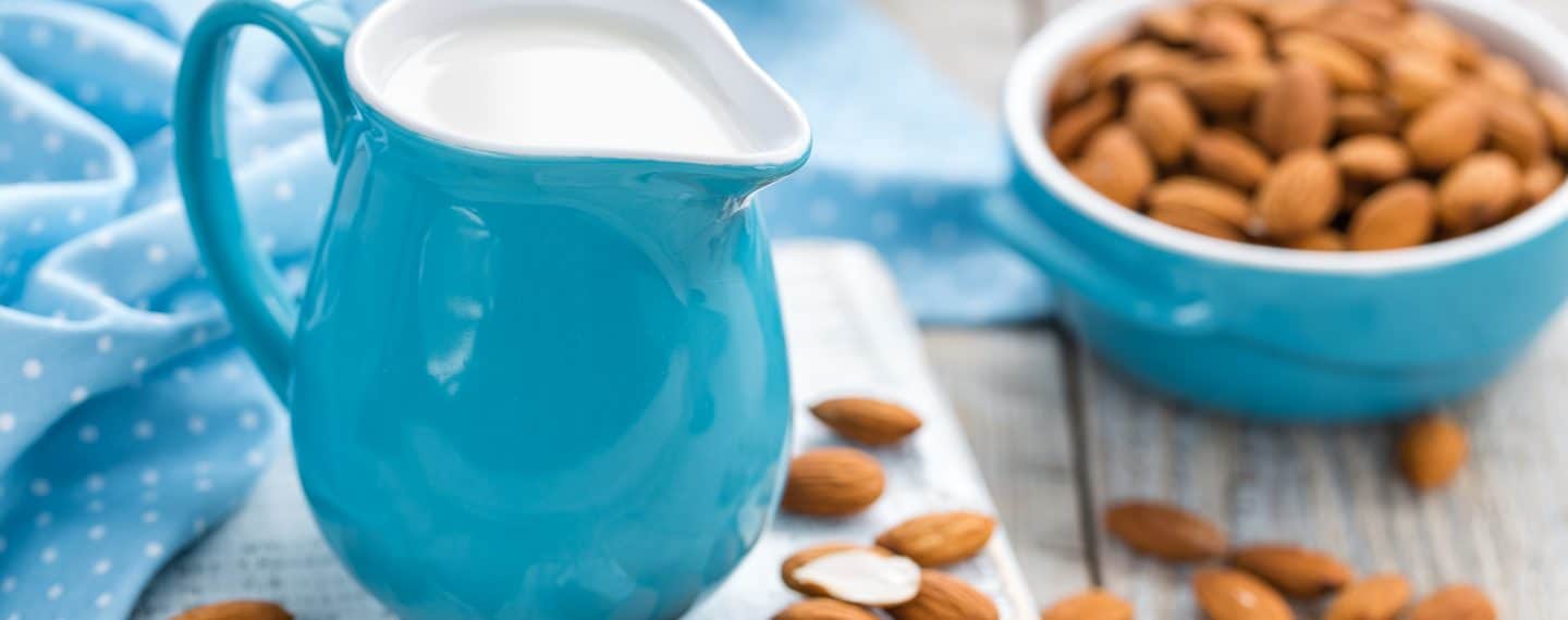 Súmate al Día mundial de la leche vegetal y sé parte del cambio