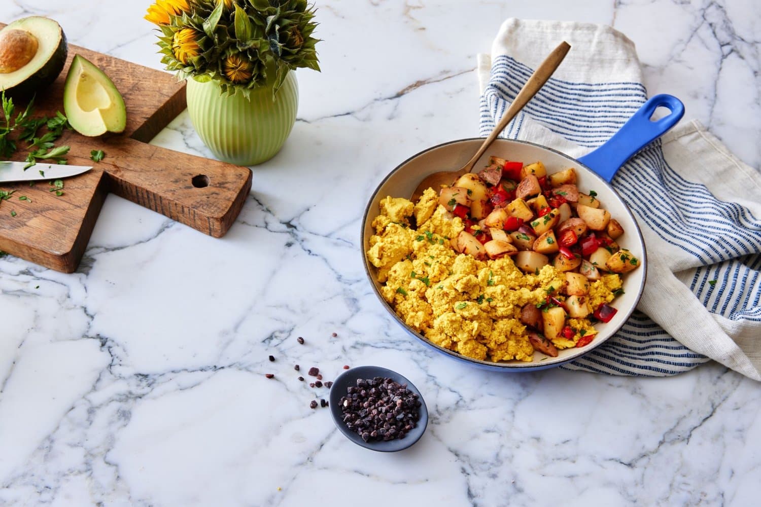 Hodo vegan eggs scramble