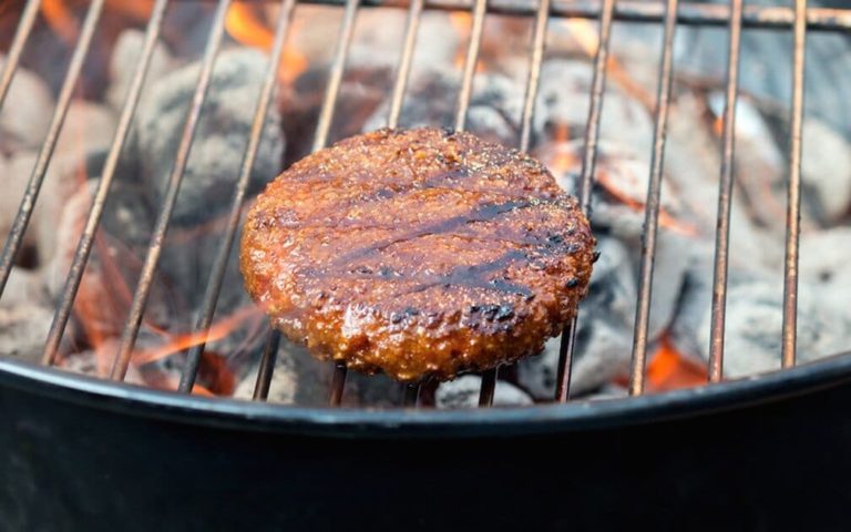 Maior produtora de carne dos EUA cria fundo de investimentos mirando um futuro sem carne