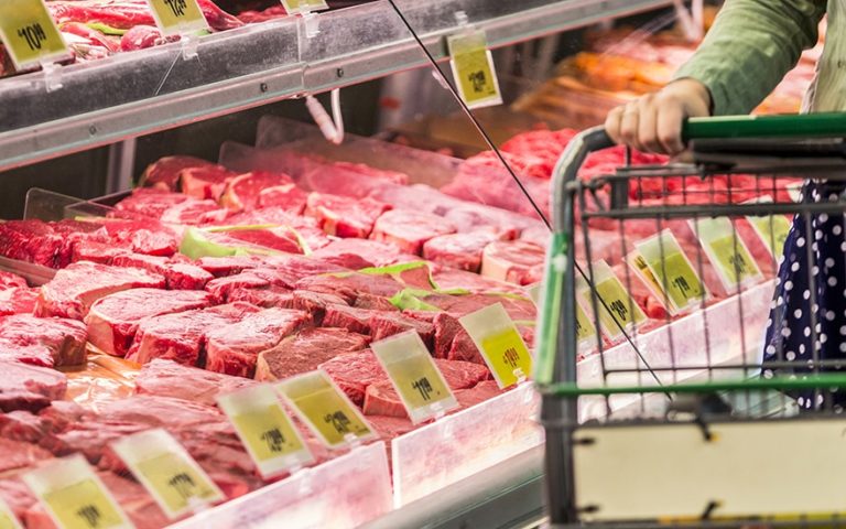 Novo estudo: Carne é tão ruim quanto açúcar em termos de obesidade
